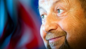 Šéf Najvyššieho súdu Harabin odpadol na letisku