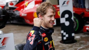 F1: Vettel majstrom sveta, v Brazílii zvíťazil Button