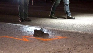 Chodca zabilo auto, 19-ročný vodič z miesta nehody ušiel