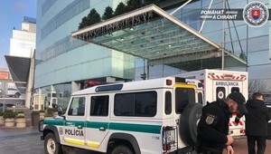 Za vyhrážanie sa bombou v nákupnom centre už čelí obvineniu 38-ročný muž