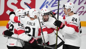 Súhrn MS v hokeji 2023, 10. deň: Česko už základnú skupinu nevyhrá, Američania si vylepšili štatistiky