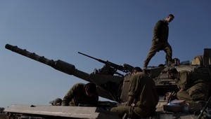 Konflikt na blízkom východe: Na juhu Izraela strieľali na autobusovú zastávku, zahynuli dvaja ľudia