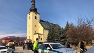 Zavraždenému novinárovi Jánovi Kuciakovi dali posledné zbohom