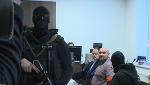 Začal sa súd s extrémistom Magátom: Obdivovateľ Hitlera sa postavil pred súd