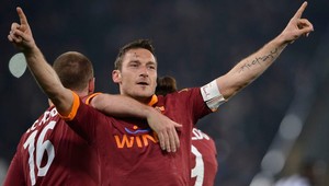 Nikdy nezabudol, kto je a odkiaľ pochádza. Legenda Totti má 40