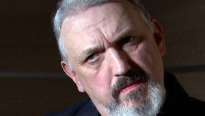 Britský neonacista priznal, že je homosexuál a má židovskú matku