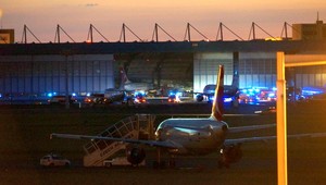 Výbuch na pražskom letisku! Horelo jedno z lietadiel