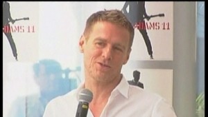 Bryan Adams vydáva v USA album 11 cez sieť Wal-Mart