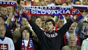 Slovenskí fanúšikovia v Belfaste veria Weissovcom