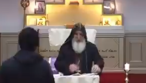 Muž pobodal duchovného a niekoľko veriacich počas bohoslužby