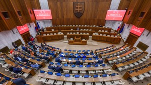 Schôdzu k odvolávaniu vlády Roberta Fica sa nepodarilo otvoriť ani na druhý pokus