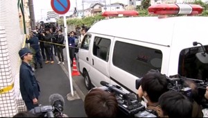 Muž mal v byte rozrezané telá deviatich ľudí, skrýval ich v chladničke