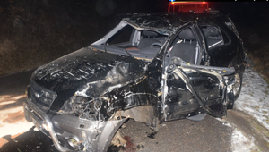 Dostal šmyk a niekoľkokrát sa prevrátil. Muž (36) jazdu autom neprežil