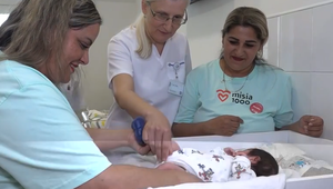 Pôrodné babice stoja pri ženách od prvých krokov tehotenstva až po prvé kúpanie bábätka