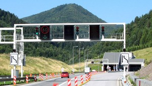 Kauza Branisko. Fico chce úzku spoluprácu so Švajčiarmi