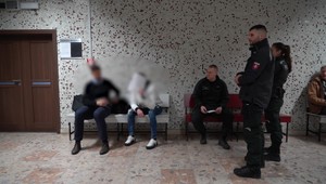 Drogy mal predávať zo svojho auta. Hrozí mu až 10 rokov za mrežami