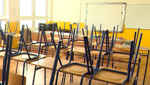 Linky pomoci zaznamenali zvýšený počet volaní. Školáci majú strach pre známky na vysvedčení