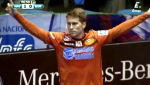 Ďalší zázračný gól z futsalu! Brankár ani netušil, čo sa stalo