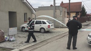 V rodinnom dome našli dobodaný manželský pár