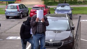 Zadržaní autičkári sú už obvinení. Na čele organizovanej skupiny mal byť policajný funkcionár
