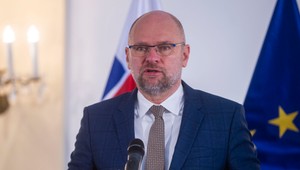 Richard Sulík sa vzdáva poslaneckého mandátu, ostáva v SaS