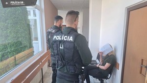 Opitá po hádke bodla muža kuchynským nožom