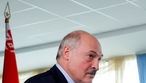 FOTO: Tisícky ľudí vyšli do ulíc na protest proti manipulácií volieb. Lukašenko získal v Bielorusku 80%