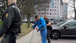 Otec so synom prišli kradnúť. Skončilo sa to vraždou suseda