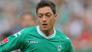Real Madrid definitívne získal Özila, opúšťa Werder Brémy