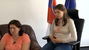 Len 15-ročná Karolína bojuje s veternými mlynmi. Polohovaciu posteľ, ktorú potrebuje, jej poisťovňa zamietla