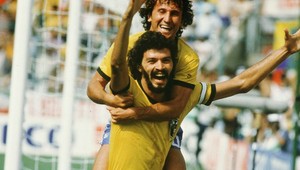 Príde futbalový svet o Sócratesa?