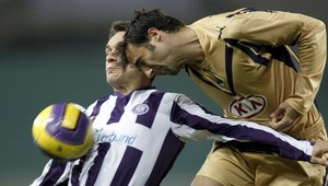 UEFA trestala, pokuty pre Bordeaux a Benficu