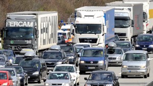 Emisné zóny prídu aj na Slovensko. Ak máte staršie auto, môžete mať problém