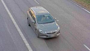 Muž ukradol auto záchranárovi a vyrazil na cesty. Prezradila ho vlastná chyba