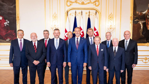 Bývalí predsedovia NR SR sa zišli na spoločnom obede na Bratislavskom hrade