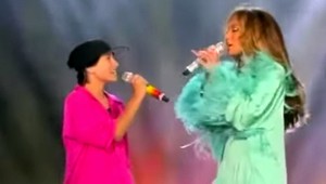 Jennifer Lopez šokovala! Vzala dcéru na pódium, ale oslovovala ju zámenom ONI!