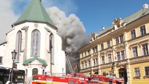 Banská Štiavnica: Ľudia sa spamätávajú po ničivom požiari