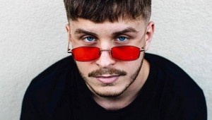 Talentovaný Alan je jedinečným zjavom, TÚTO novinku musíte počuť!