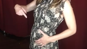 To je ale prekvapenie! 48-ročná hviezdna herečka prezradila, že je po prvýkrát TEHOTNÁ!