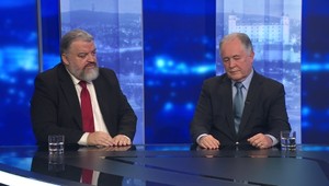 Chmelár v Analýzy 24: Fico hovorí o mieri, ale zarábanie v zbrojárskom priemysle mu neprekáža