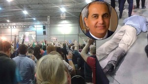 Seansa s liečiteľom, ktorý neprišiel. Ľudia kričali haleluja a padali na zem