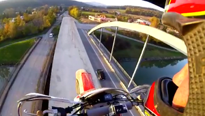 Kaskadérsky kúsok, z ktorého až mrazí. Video si zaslúžilo pozornosť celého internetu, ale aj polície