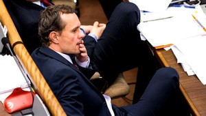 Procházka a Hrnčiar končia, na ich miesta prídu náhradníci