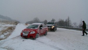 Zima paralyzovala dopravu na Slovensku