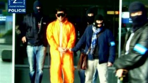 Nepovedal, kde má peniaze. Odrezali mu penis!