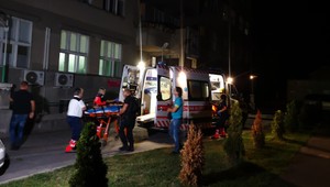 Nočná tragédia v paneláku. O život prišla 38-ročná matka malého chlapca