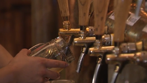 Slováci pijú celkovo menej alkoholu. Zaostávame tak za Českom už viac ako o polovicu