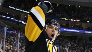 Jeden z najkrajších gólov v histórii! Po geniálnom kúsku Malkina sa tají dych!