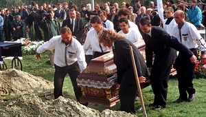 Masaker v bare Fontána. Objednávateľ je vraj mŕtvy!