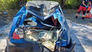 Hororové okamihy na tuningovom zraze v Trebišove: Auto narazilo do stromu, zasahoval aj vrtuľník